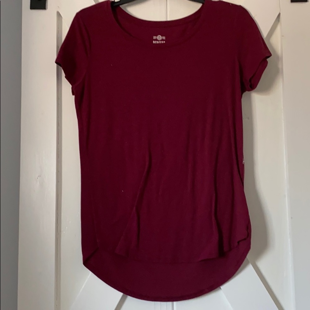 Burgundy short sleeve shirt